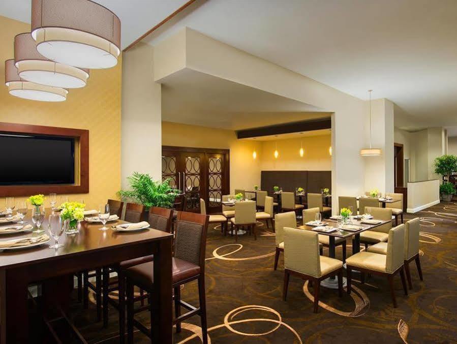 Sheraton Wilmington South New Castle Exterior photo